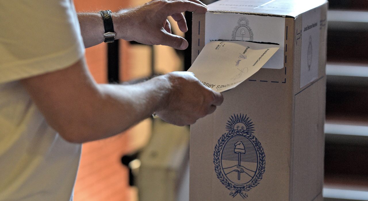 Derribando mitos: el sistema electoral argentino es muy confiable