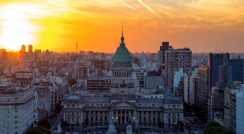 ¿Qué tiene que hacer Argentina para fortalecer sus instituciones en medio de la pandemia?