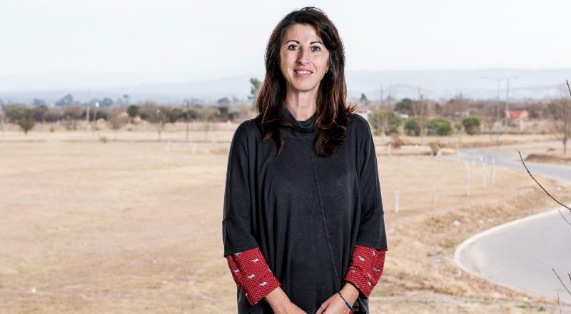 Laura Rosso: "La educación positiva se propone que las personas cumplan sus propósitos de vida (que sean felices)"