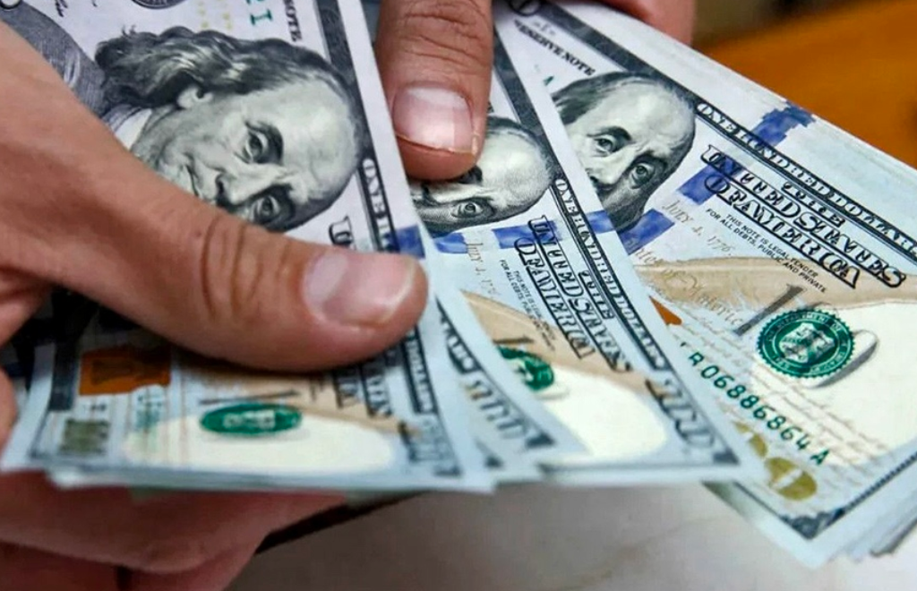 Se renueva el cupo para la compra de dólar ahorro: octubre llega con una nueva restricción