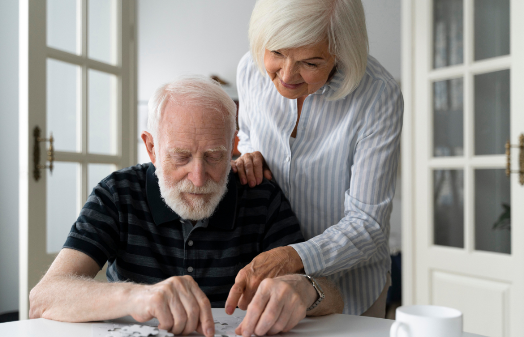 Día Mundial del Alzheimer: la importancia del acompañamiento de un cuidador calificado