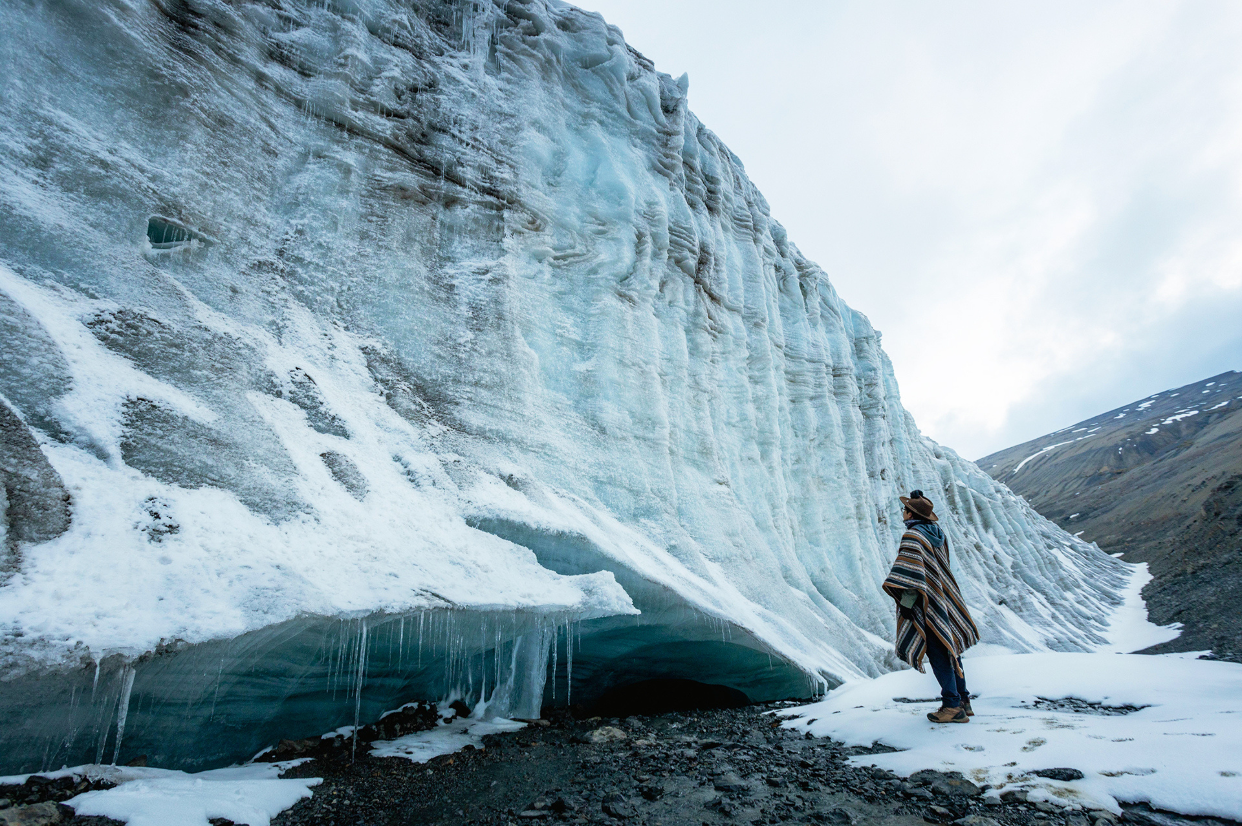 Guardianes del hielo: así es la vida en las alturas de un pequeño pueblo destinado a preservar un enorme glaciar en Perú
