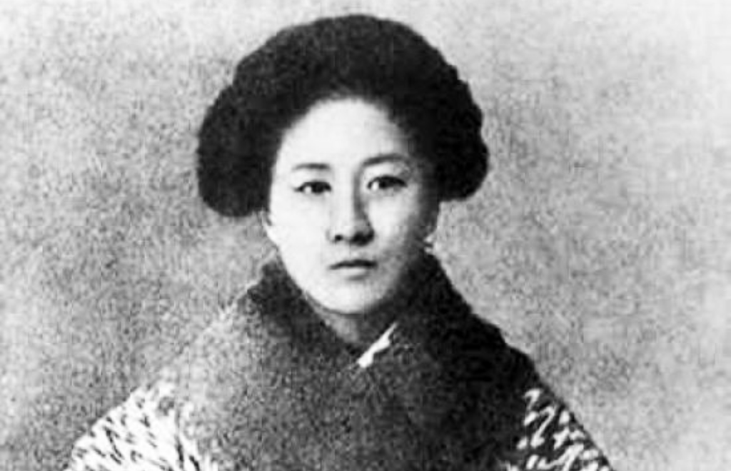 Protagonistas Olvidadas: Qiu Jin, la poeta revolucionaria que desafió a la dinastía china Qing con feminismo
