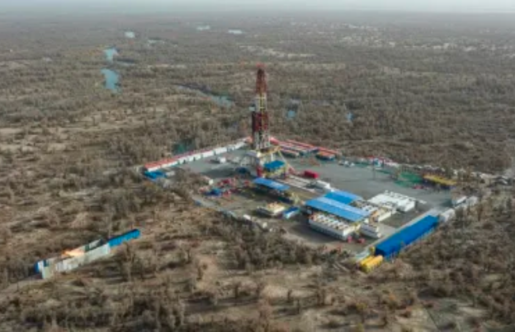 Petróleo y gas: el pozo terrestre más profundo de Asia arrojó resultados positivos