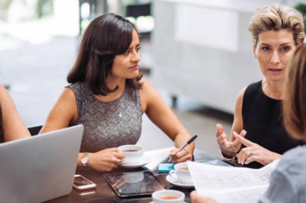 Mujer, docente y emprendedora, cómo cambiar el mundo desde el aula