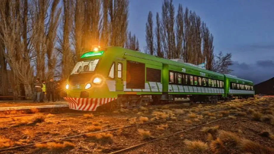 De Bariloche a Perito Moreno en el tren nocturno: el paseo que no te podés perder este verano