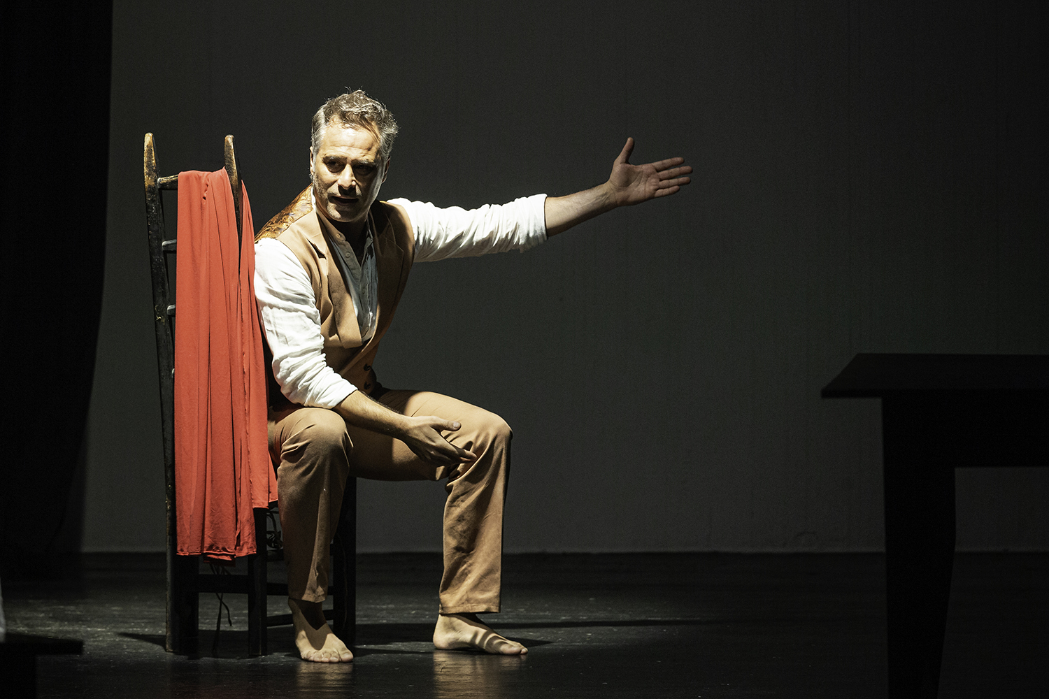 "Muchacho de luna", que indaga en la obra de Garcia Lorca, se presenta en Buenos Aires