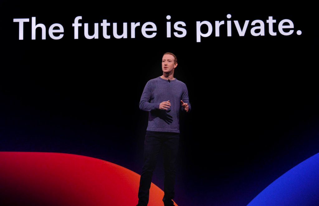 Mark Zuckerberg se tuvo que disculpar con familias de jóvenes perjudicados por sus plataformas