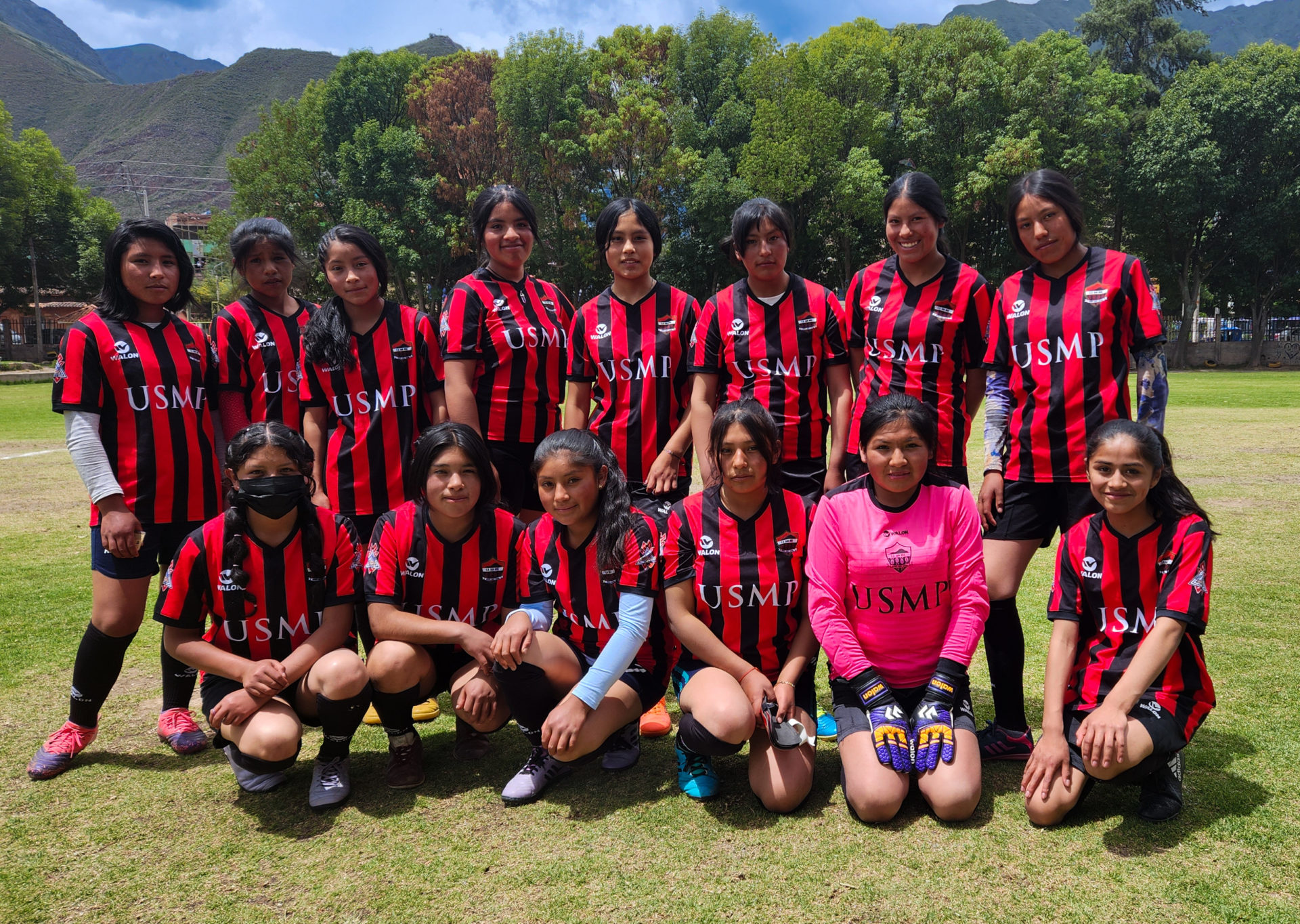 Sinkumunchis: la ONG que implementó la primera escuela de fútbol en quechua en Cusco