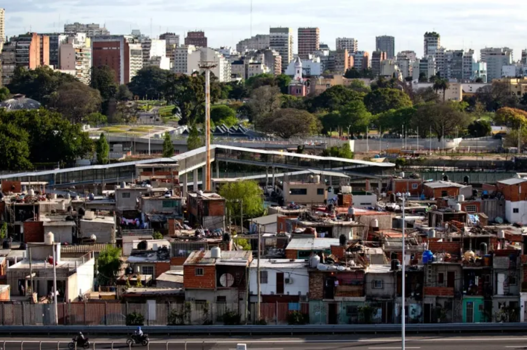 Pobreza en Argentina: un estudio reveló que el 51,8% de la población es pobre